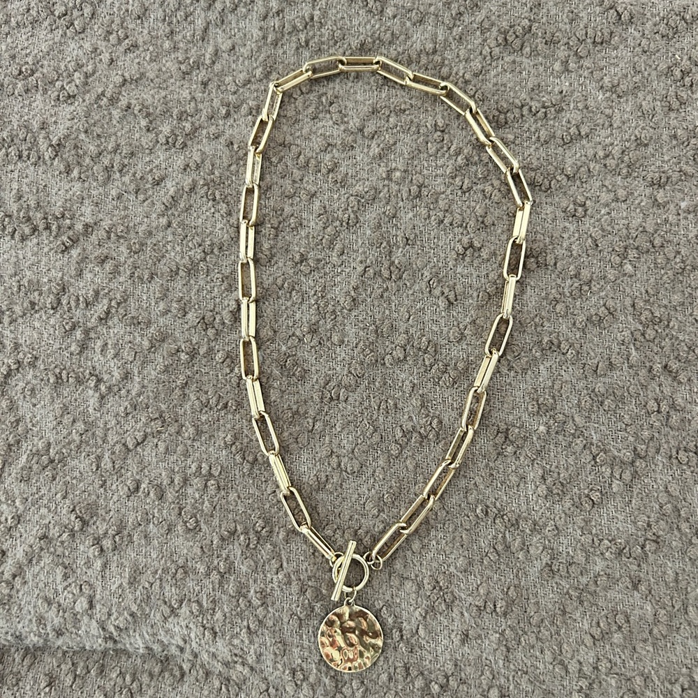 Gold Chain Necklace with Hammered Pendant